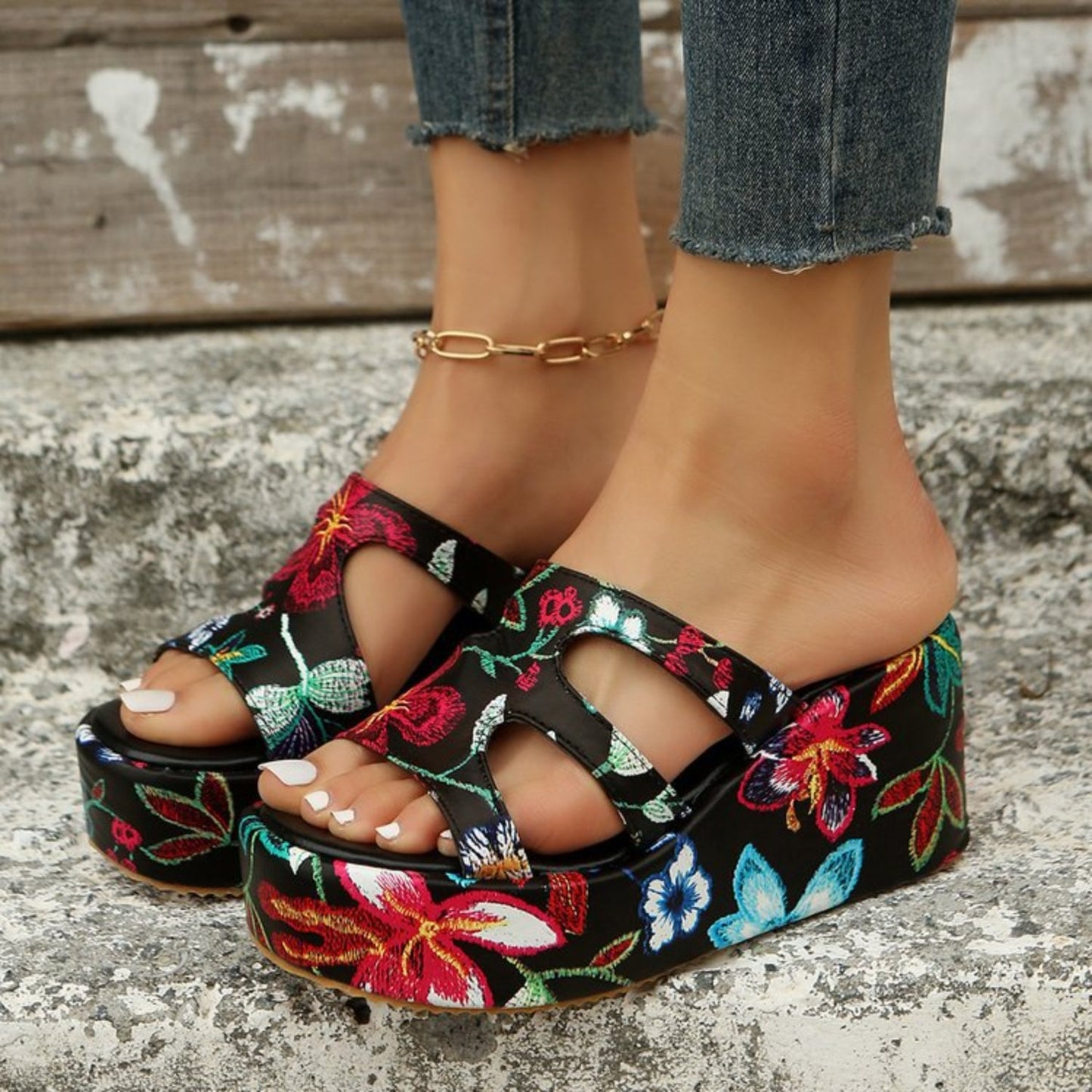 Cutout Floral Peep Toe Sandals - OMG! Rose