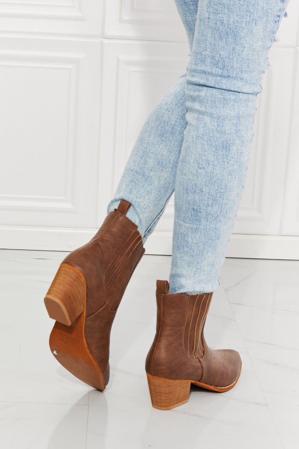 MMShoes Love the Journey Stacked Heel Chelsea Boot in Chestnut - OMG! Rose