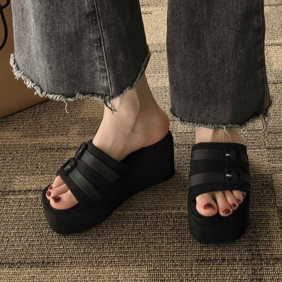 Open Toe Wedge Suede Sandals - OMG! Rose
