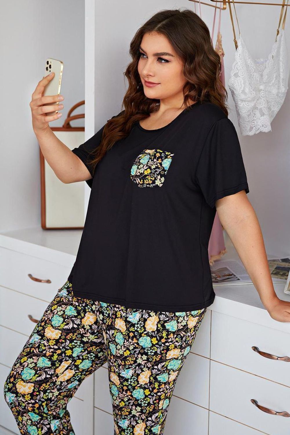 Plus Size Contrast Round Neck Tee and Floral Pants Lounge Set - OMG! Rose