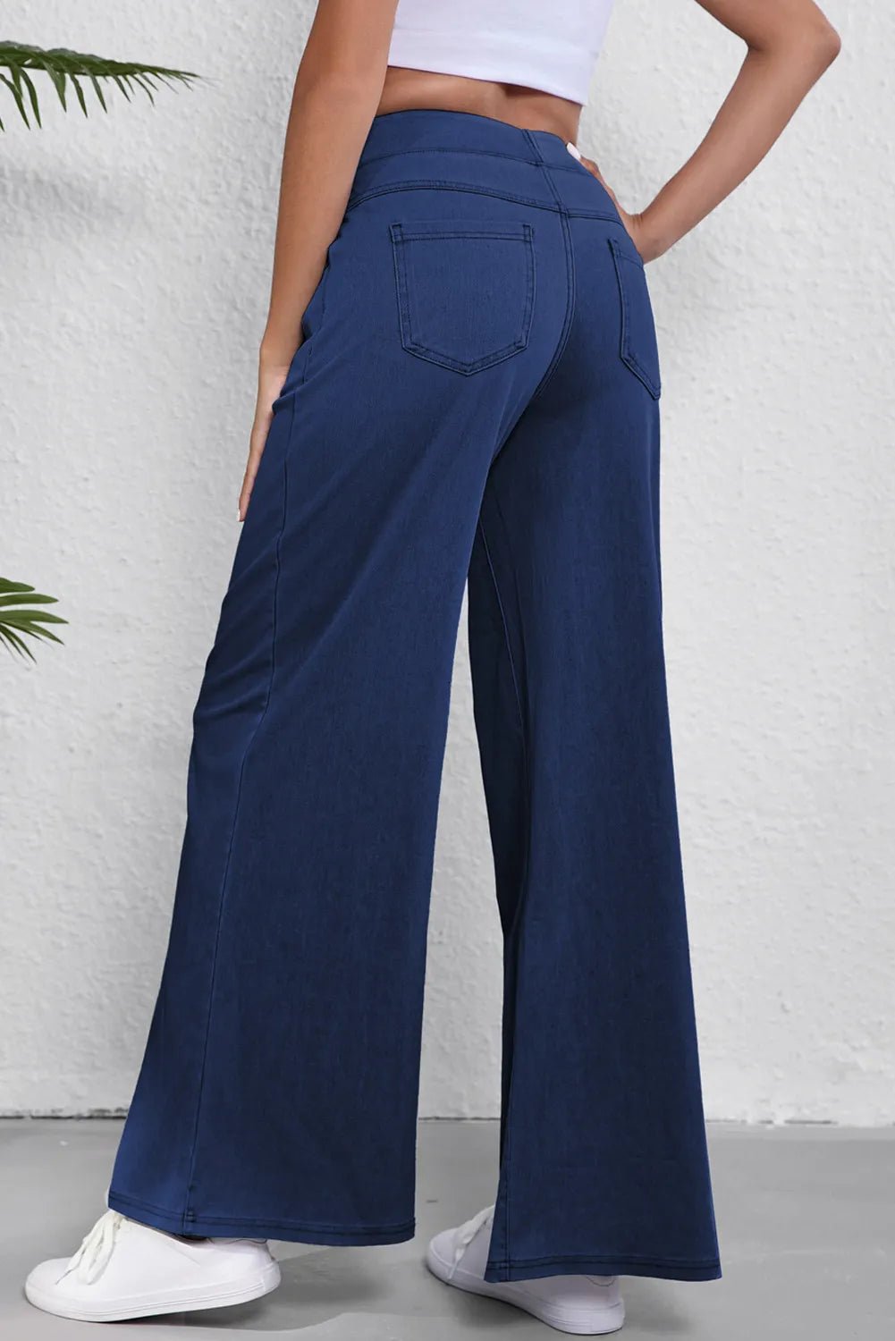 Wide Leg Jeans with Pockets - OMG! Rose